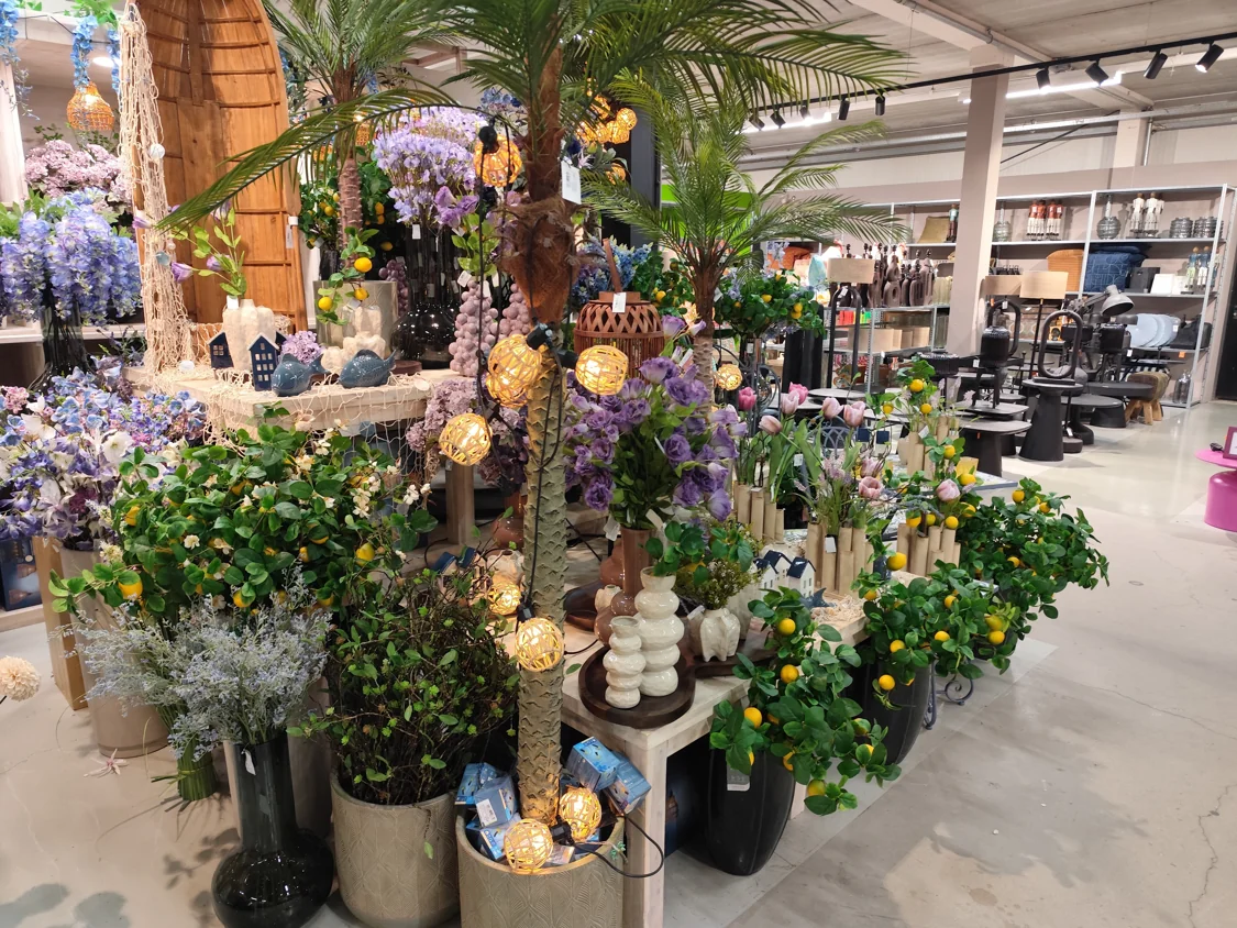 Receptie-arrangement, neutrale tinten